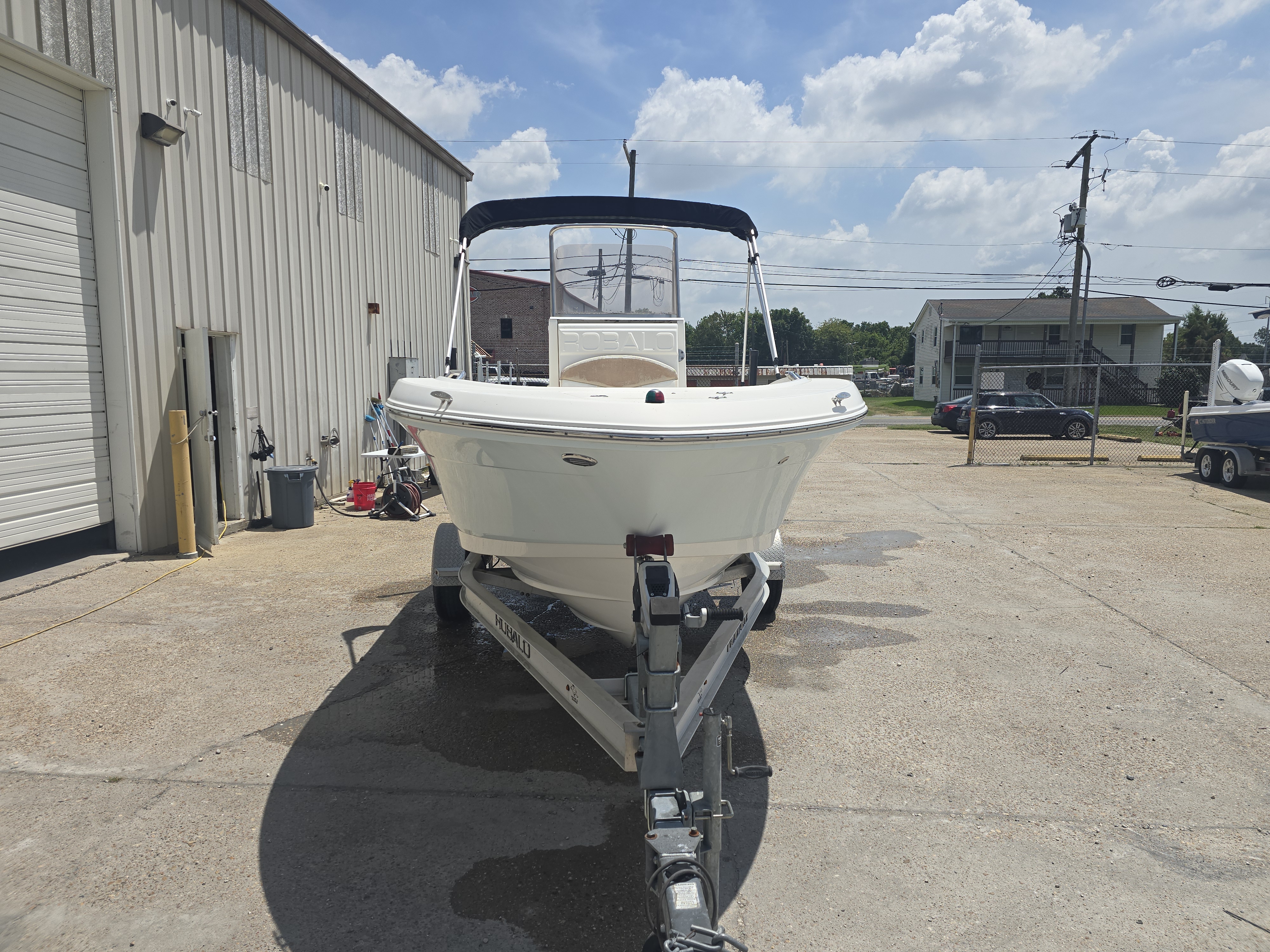 2020 Robalo Center Console Boat