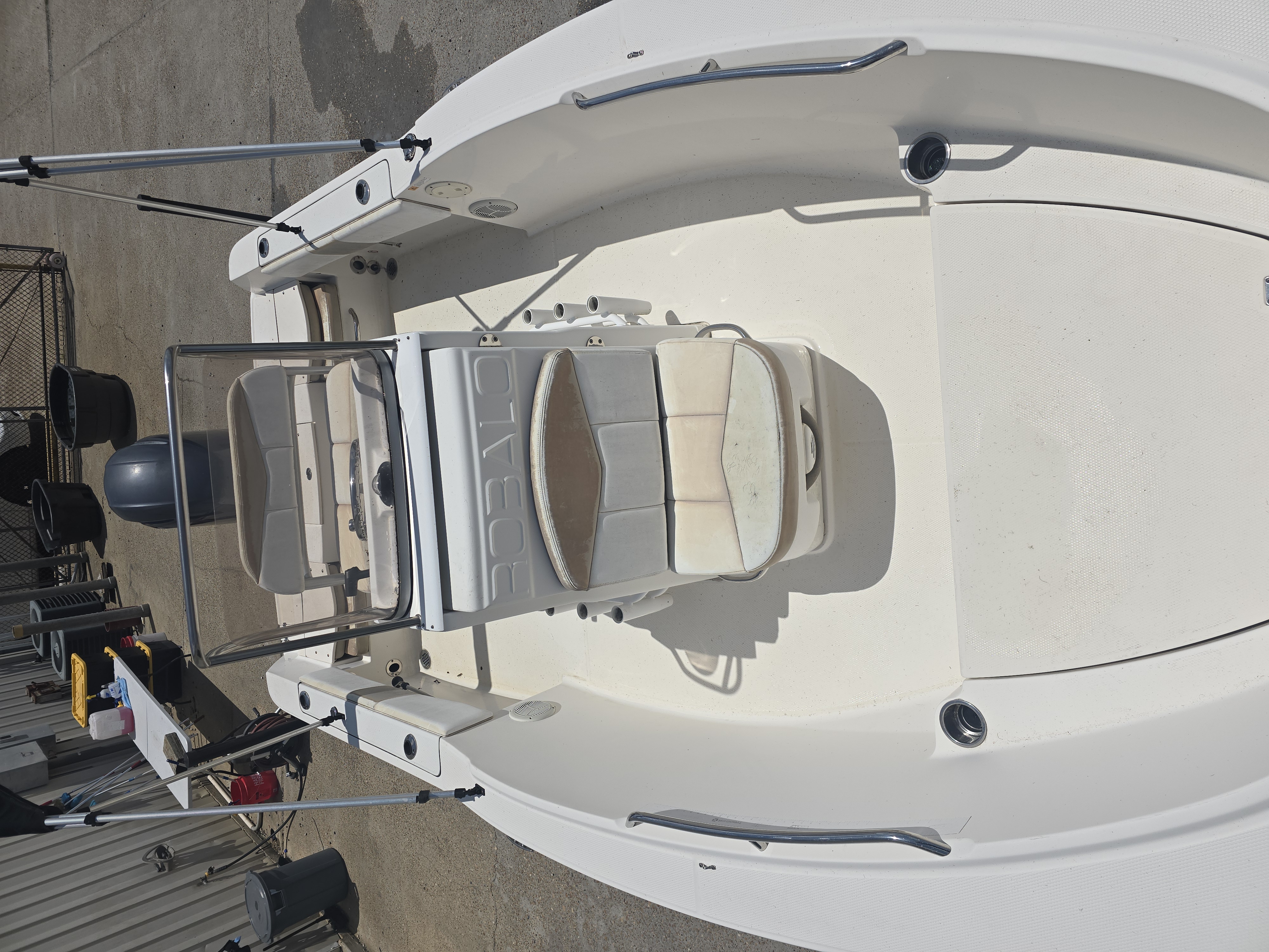 2020 Robalo Center Console Boat