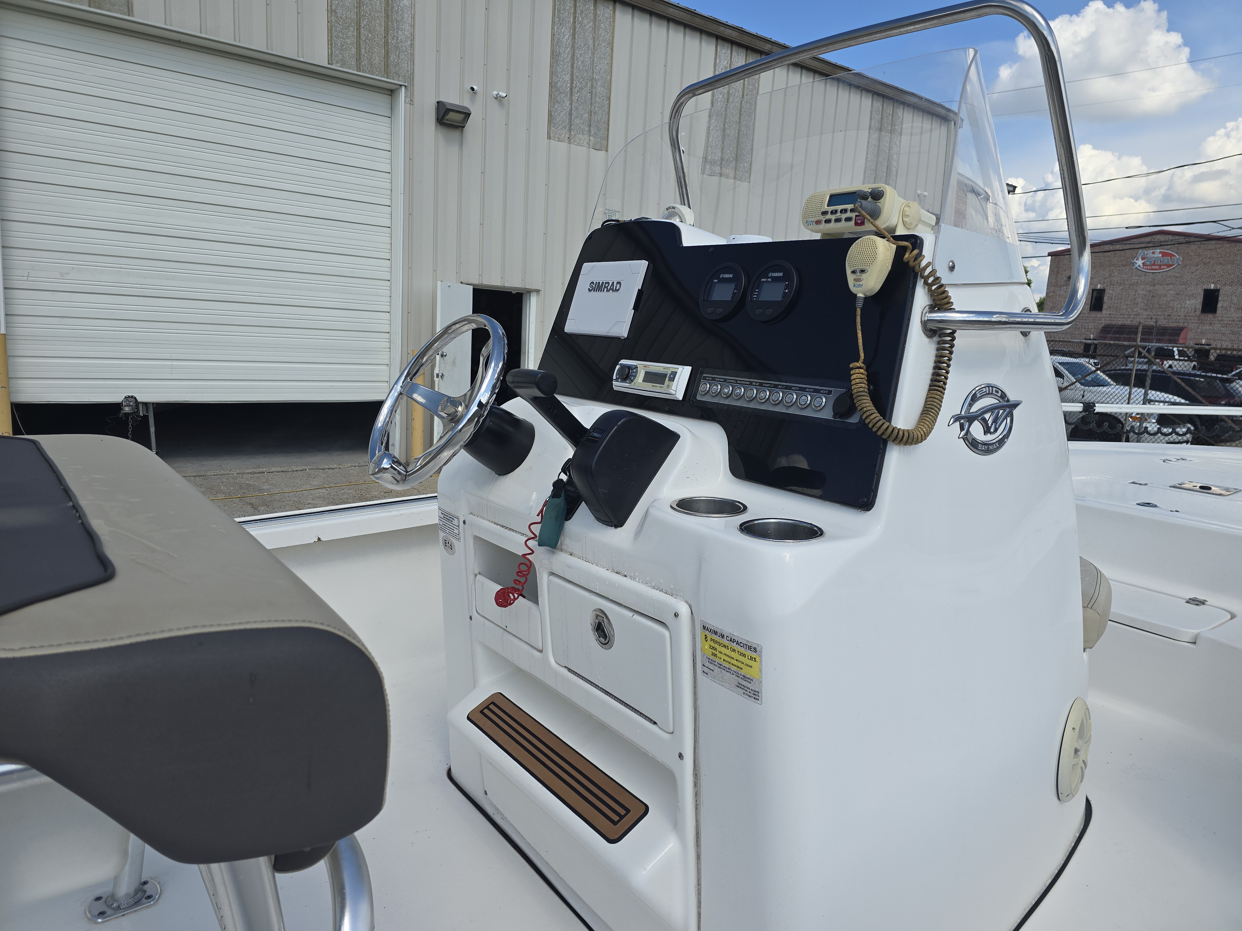 2020 Tidewater 2110 BM Bay Boats